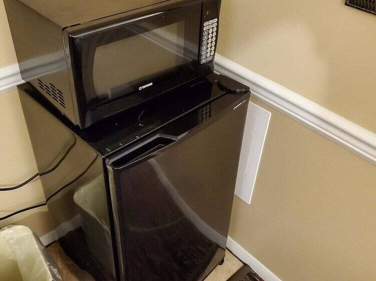 Jefferson Hills Motel