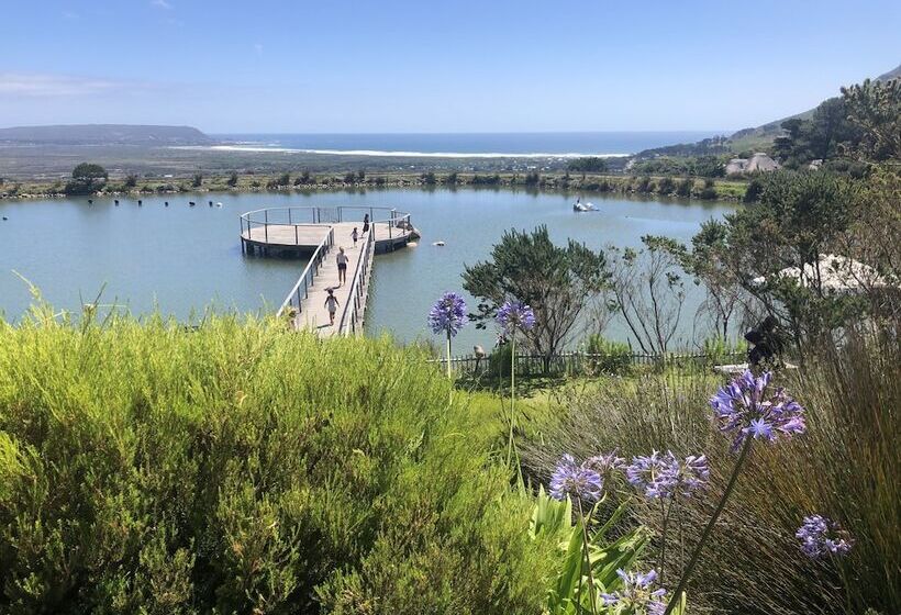 1 Mountain Rd Boutique B & B