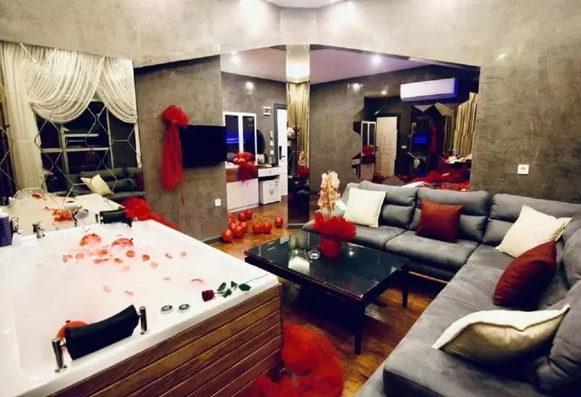 ベッドアンドブレックファースト Beylife Suit Otel