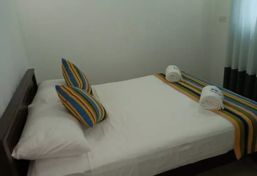 Aamiaismajoitus (B&B) Villa Ananthaya