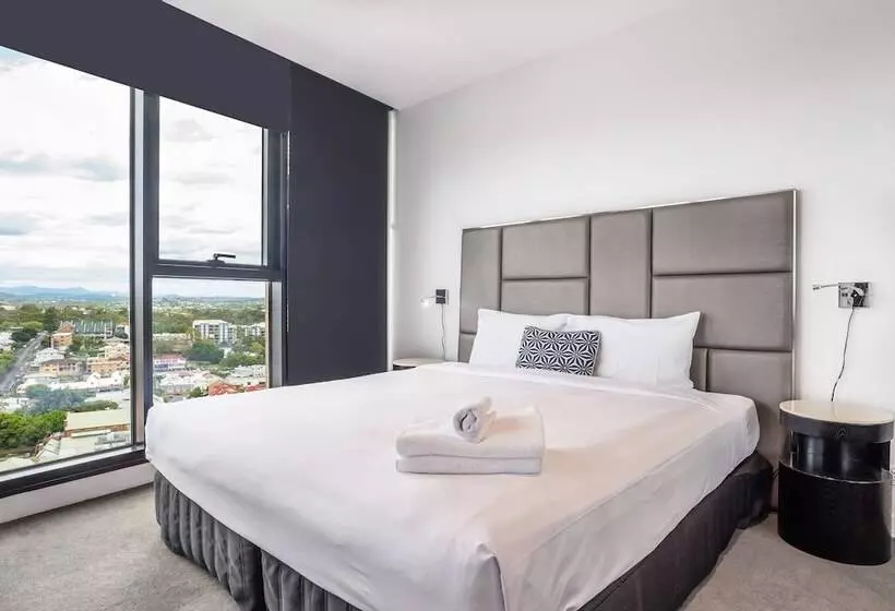 Fv By Serain Residences