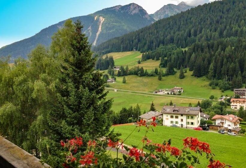 ホテル Villa Ombretta