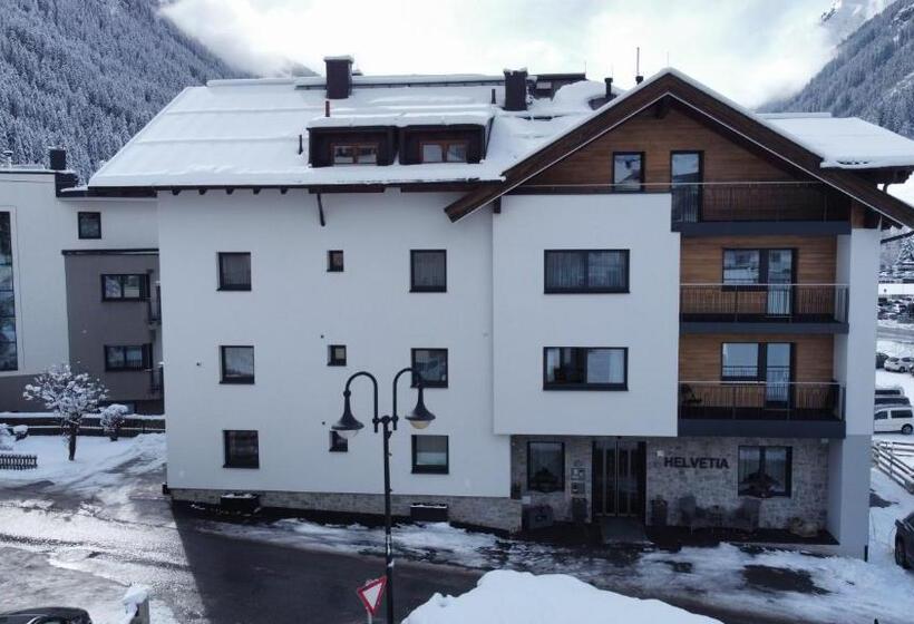 فندق Garni Helvetia