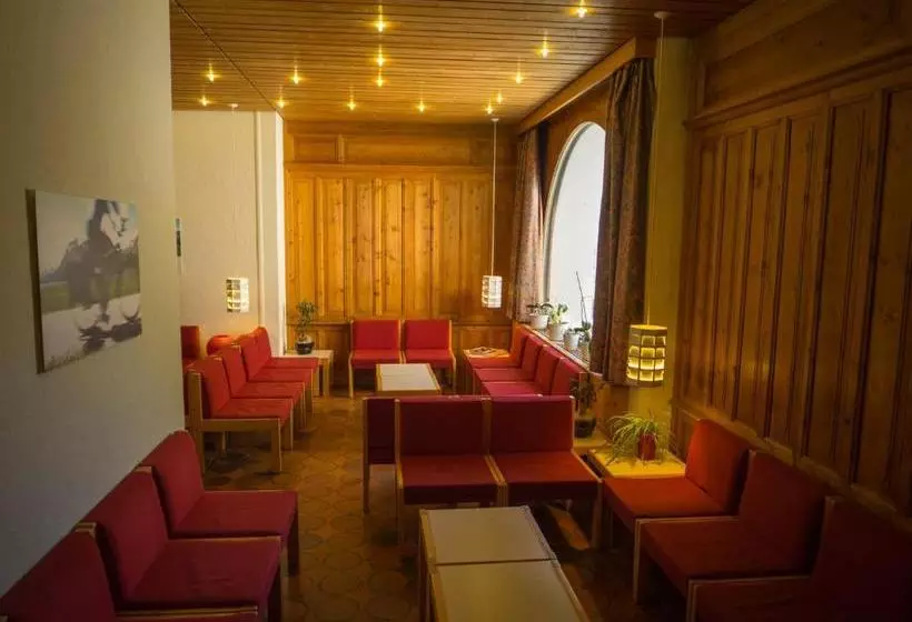 Hotelli Silserhof   Ankommen, Auftanken, Aufatmen