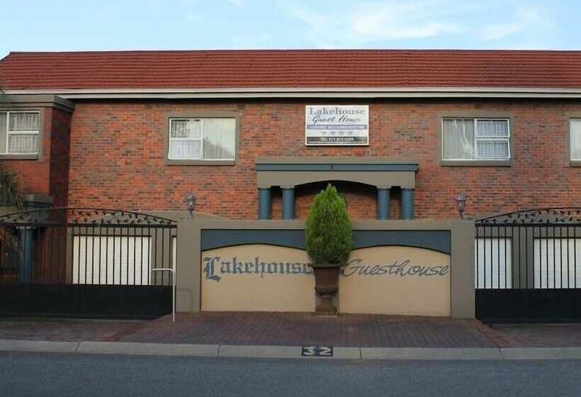 膳宿费 The Lakehouse Guest House