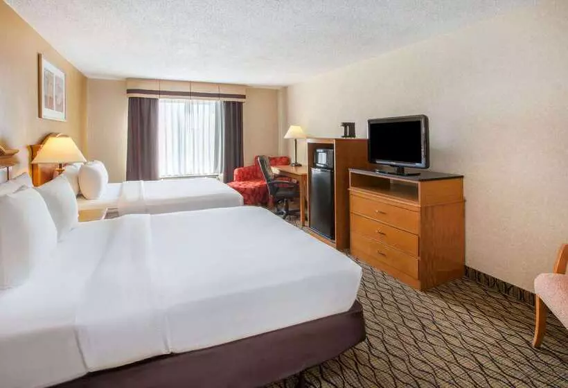 酒店 Baymont By Wyndham Canton