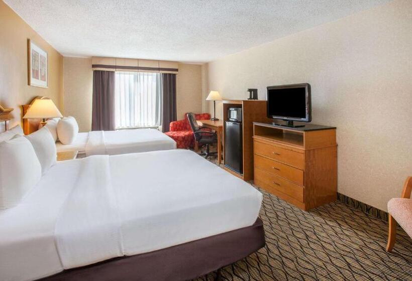 호텔 Baymont By Wyndham Canton