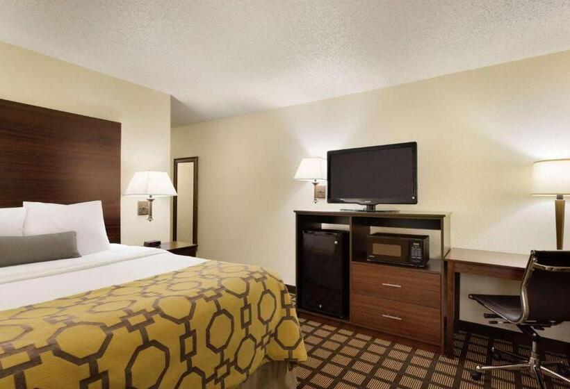 فندق Baymont By Wyndham Salina