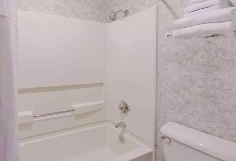 ホテル Days Inn By Wyndham Rockford I 90 Casino District