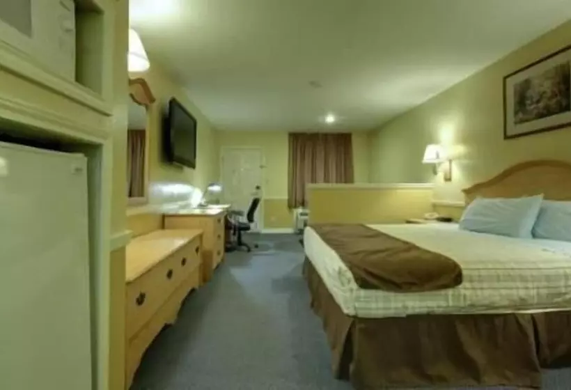 酒店 Edinburg Executive Inn