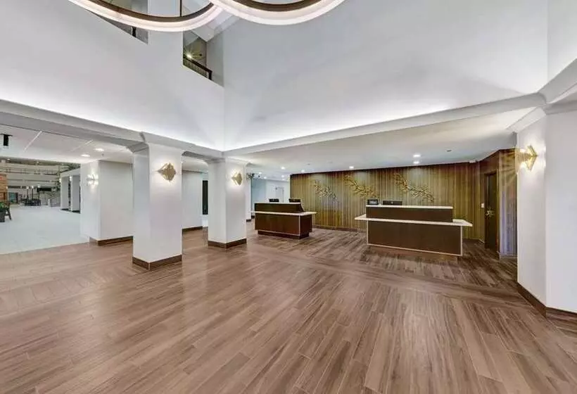 酒店 Embassy Suites By Hilton Milwaukee Brookfield