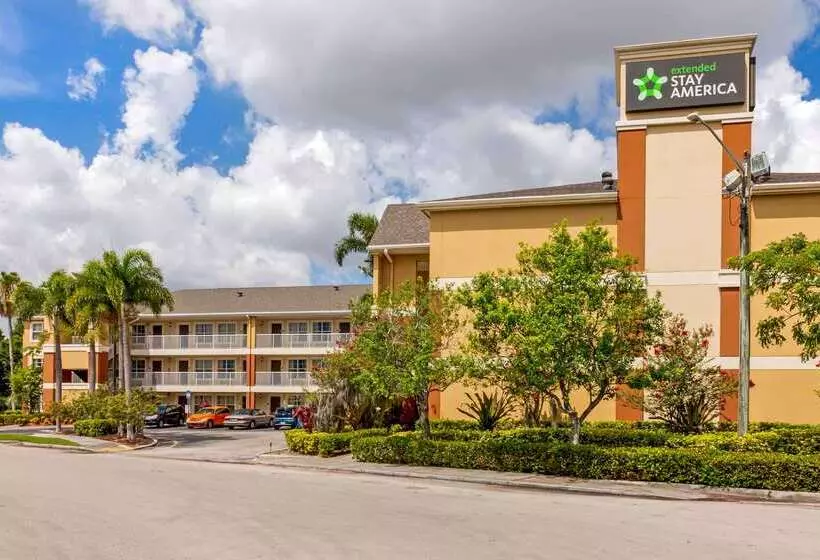 בית מלון כפרי Extended Stay America Suites  Fort Lauderdale  Cypress Creek  Andrews Ave