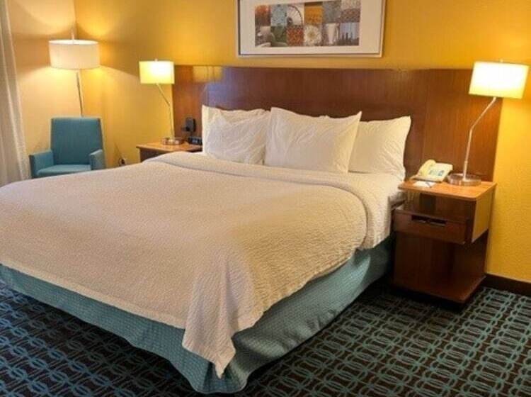 فندق Fairfield Inn By Marriott Santa Clarita Valencia