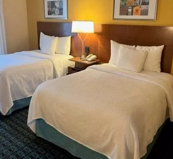 호텔 Fairfield Inn By Marriott Santa Clarita Valencia