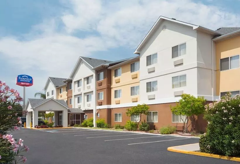 Отель Fairfield Inn & Suites Corpus Christi