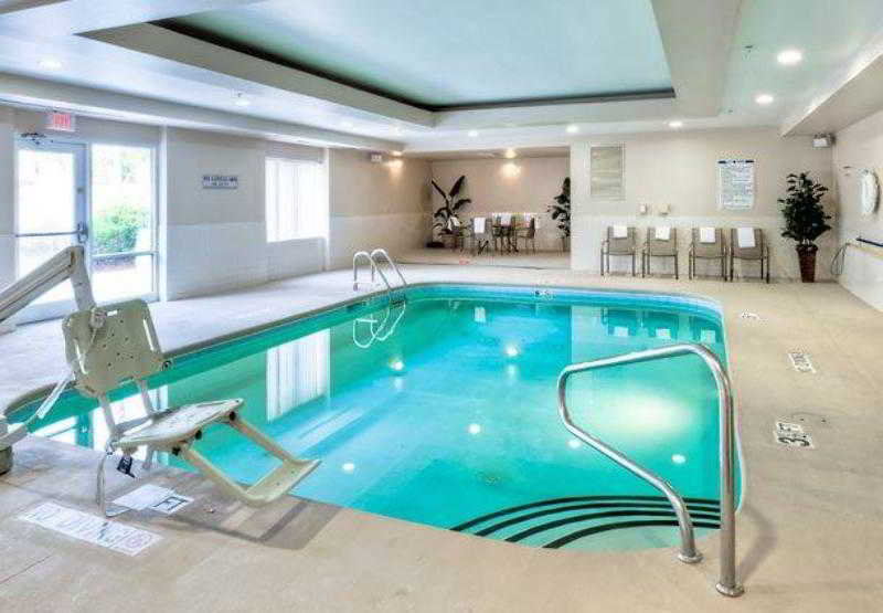 فندق Fairfield Inn & Suites Raleigh Durham Airport Research Triangle Park