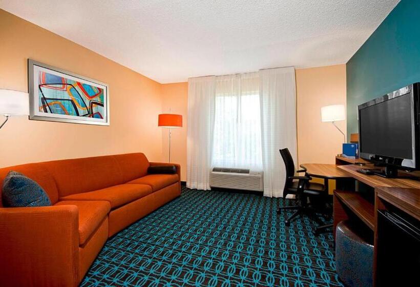 فندق Fairfield Inn & Suites Raleigh Durham Airport Research Triangle Park