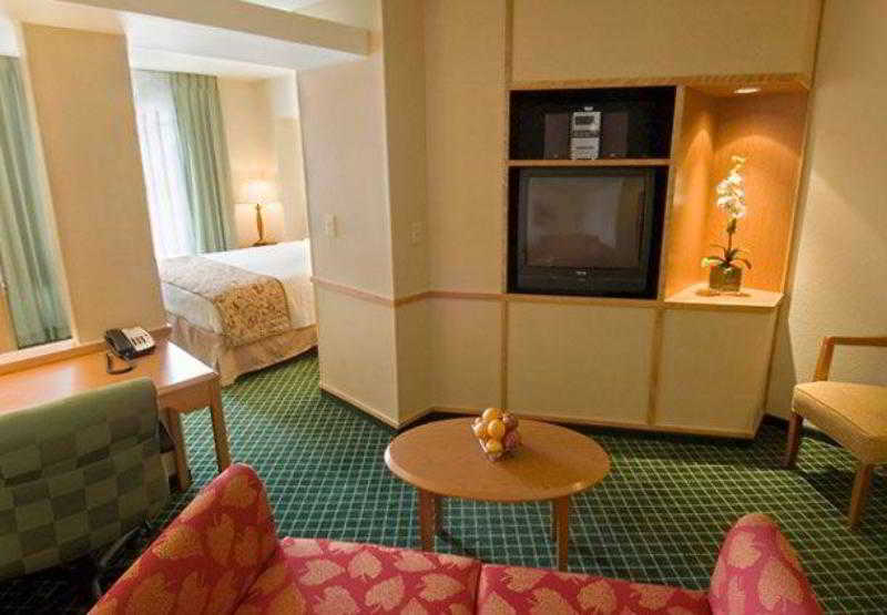 هتل Fairfield Inn & Suites By Marriott San Antonio Downtown/market Square