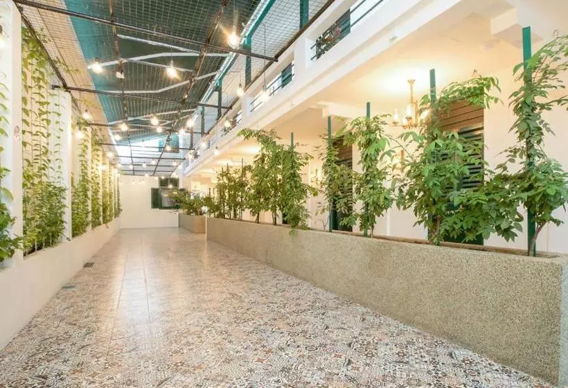 Eastern Hotel Georgetown