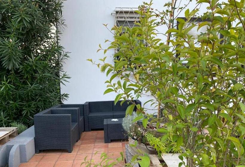 Pensão Balabuska Rooms & Garden