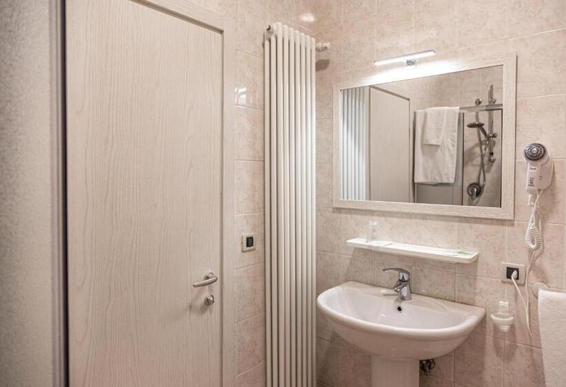 Pensão Balabuska Rooms & Garden