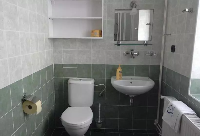 ペンション Marianum Jl,s.r.o