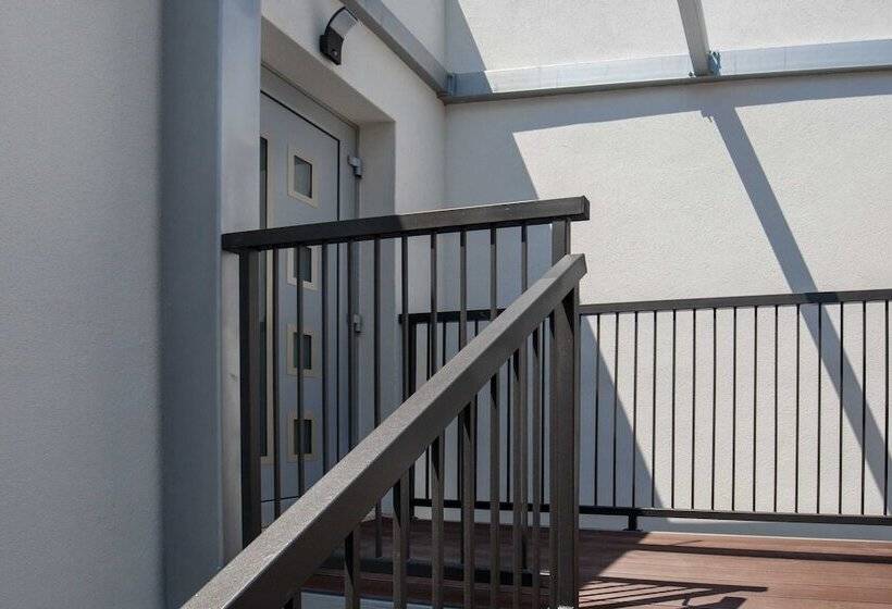 Apartments Dva Galeba