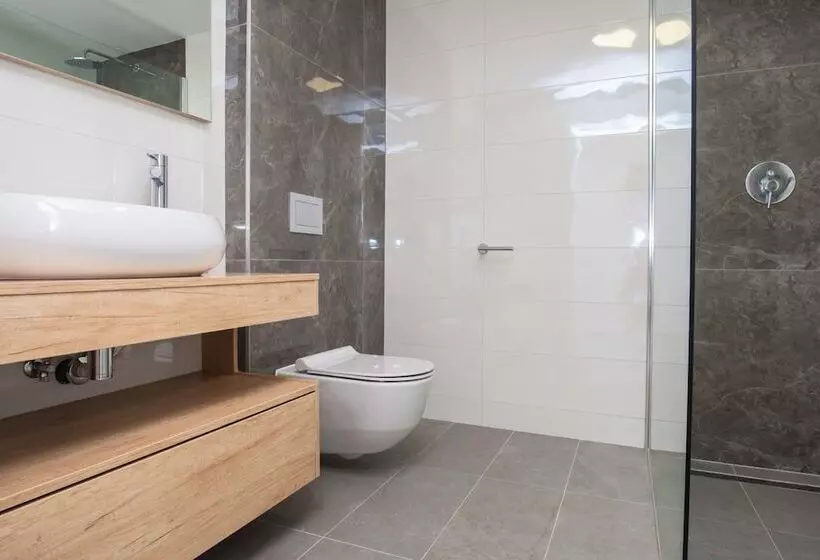 Apartments Dva Galeba