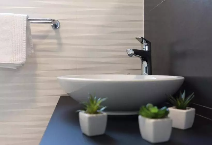 Aamiaismajoitus (B&B) Pansion Leggero