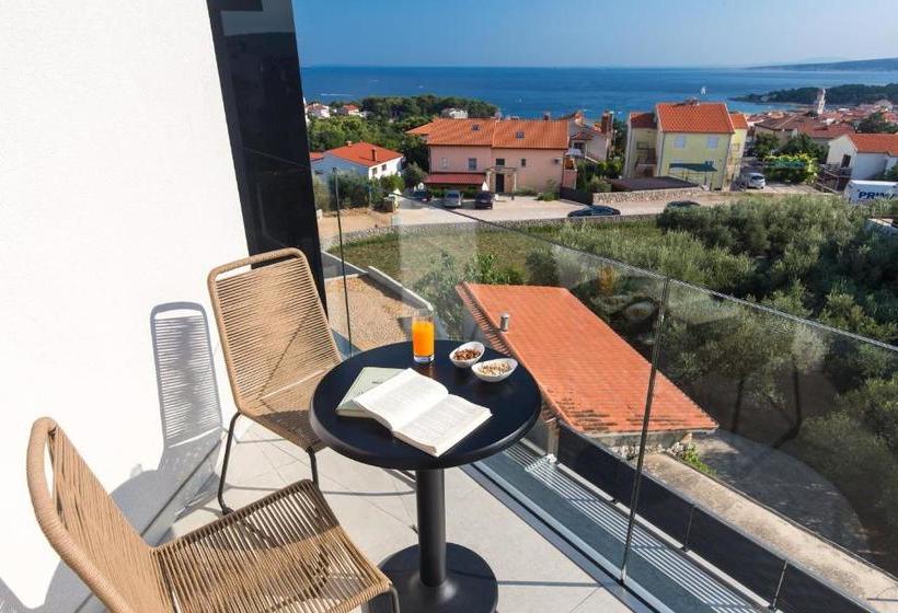 ベッドアンドブレックファースト Pansion Leggero