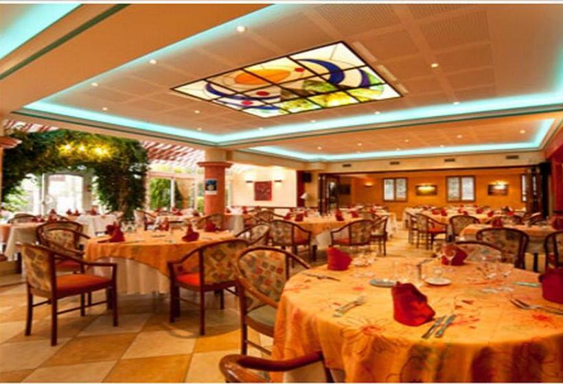 汽车旅馆  Logis Hotels   Hotel Restaurant L Enclos