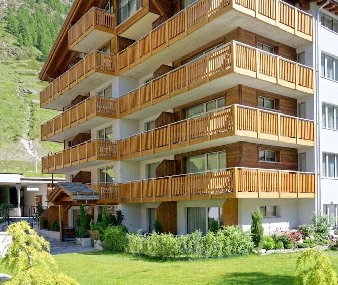 Naco Aparthotel, By Arca Solebad