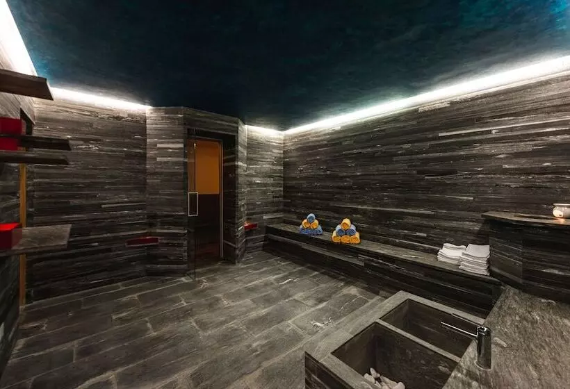 Naco Aparthotel, By Arca Solebad