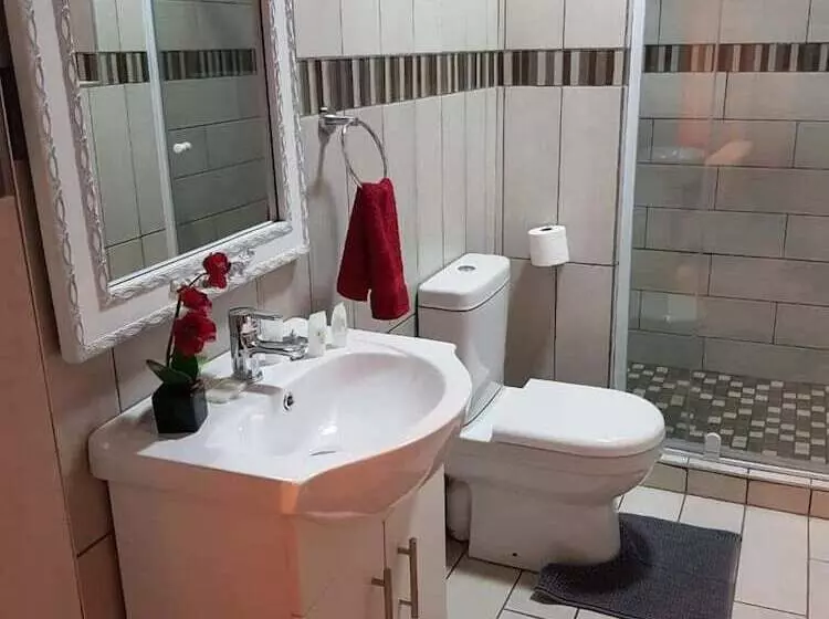 Majatalo Aloe Tree Guest House