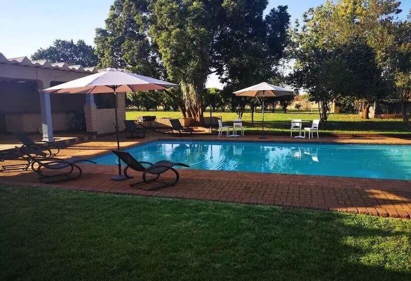 Majatalo Aloe Tree Guest House