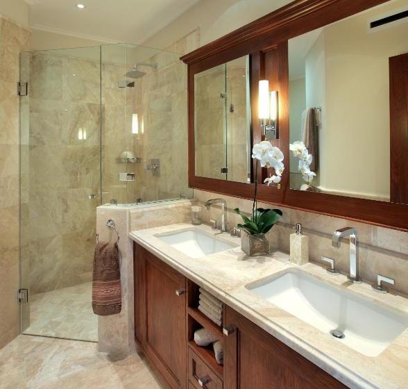 استراحتگاه Port Ferdinand Marina And Luxury Residences