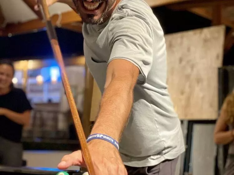 Seaesta Komodo Hostel &