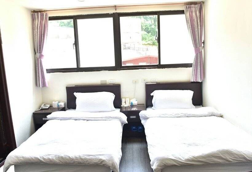 تختخواب و صبحانه Lotus Garden Homestay