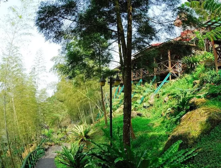 تختخواب و صبحانه Shinmingshan Holiday Inn
