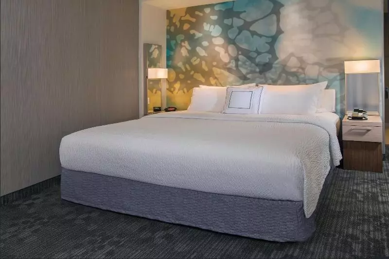 هتل Courtyard New York Downtown Manhattan/financial District