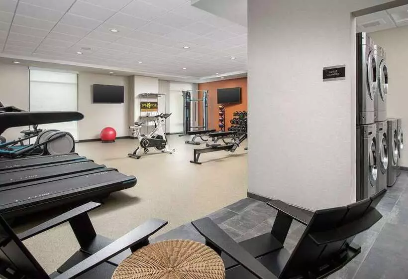 هتل Home2 Suites By Hilton Asheville Biltmore Village