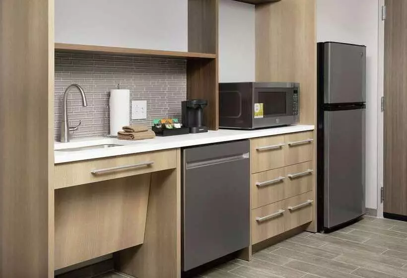 هتل Home2 Suites By Hilton Asheville Biltmore Village