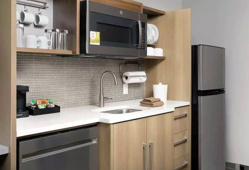 هتل Home2 Suites By Hilton Asheville Biltmore Village