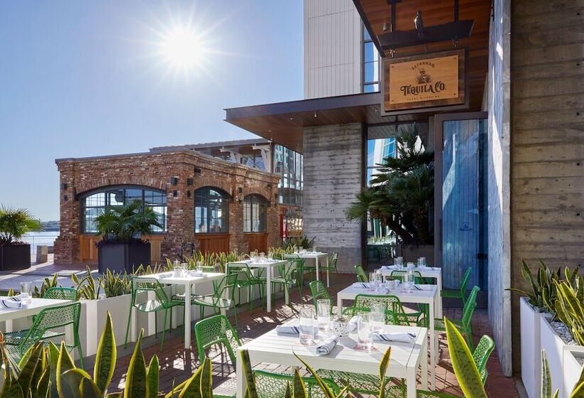 Отель Jw Marriott Savannah Plant Riverside District