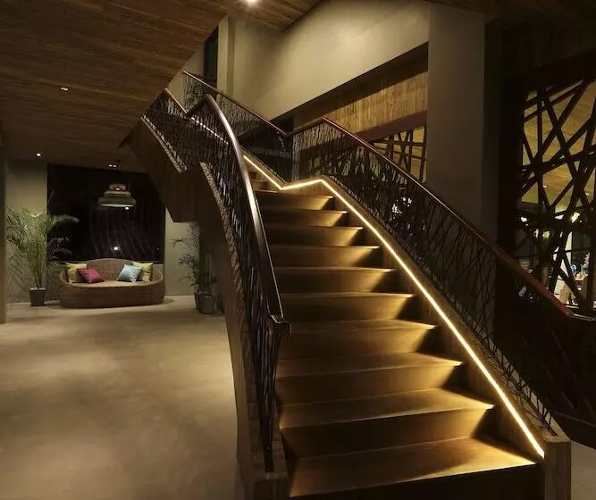 Hotel Lagùn