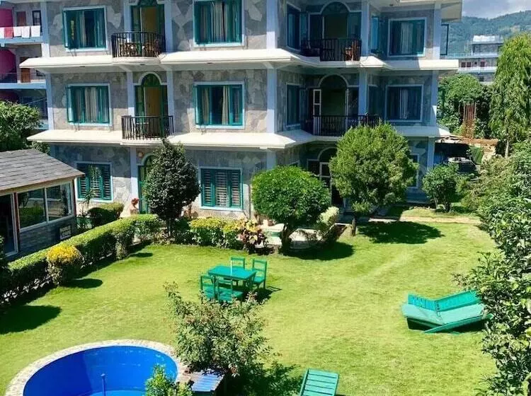 هتل Noble Inn