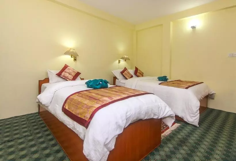 هتل Noble Inn