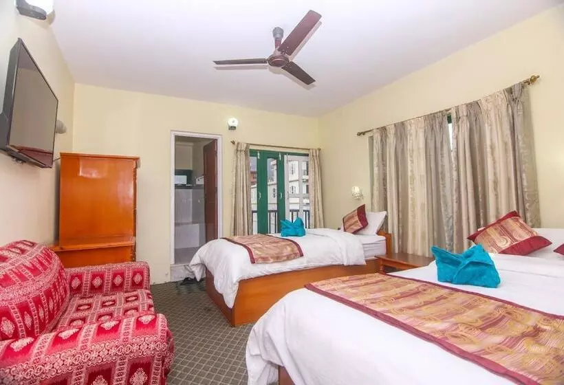 هتل Noble Inn