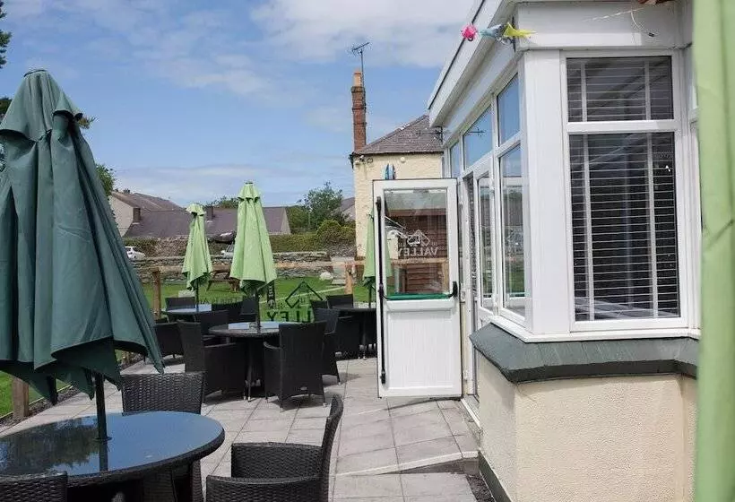 The Valley Hotel, Anglesey