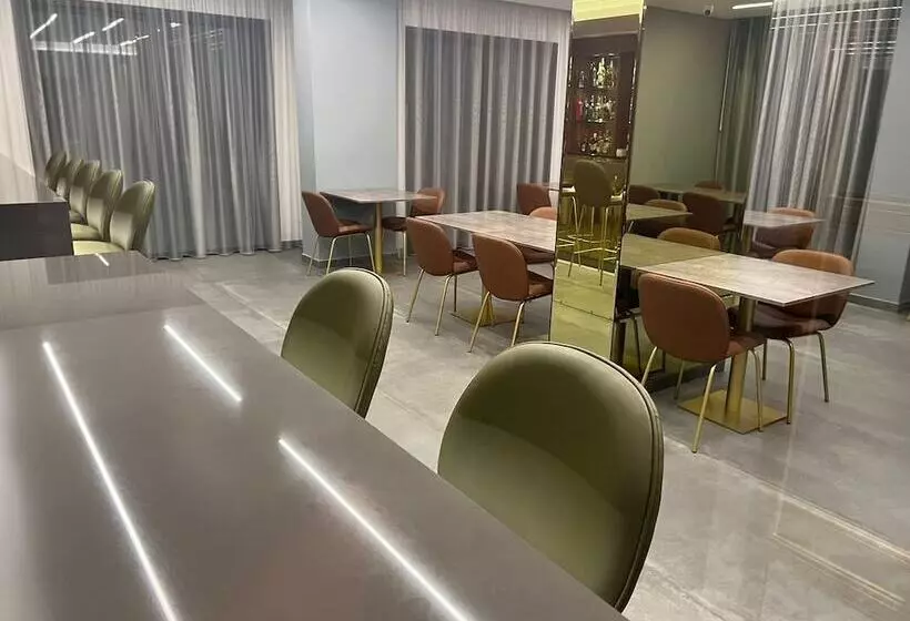 هتل Via Verde